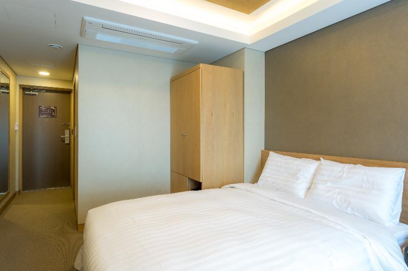 Floral Hotel Namsan City Seoul Myeongdong エクステリア 写真