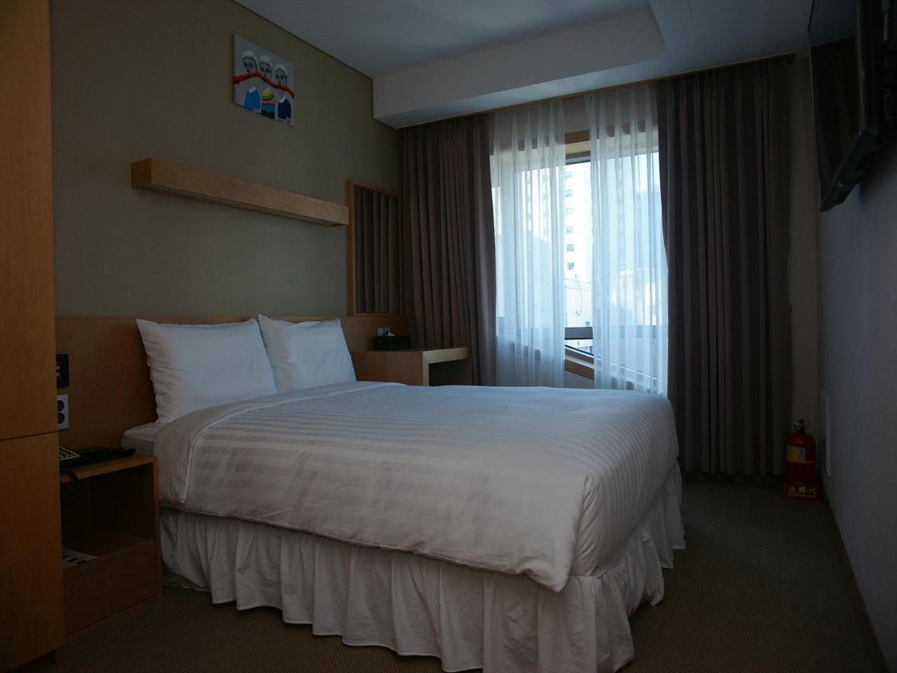 Floral Hotel Namsan City Seoul Myeongdong 部屋 写真