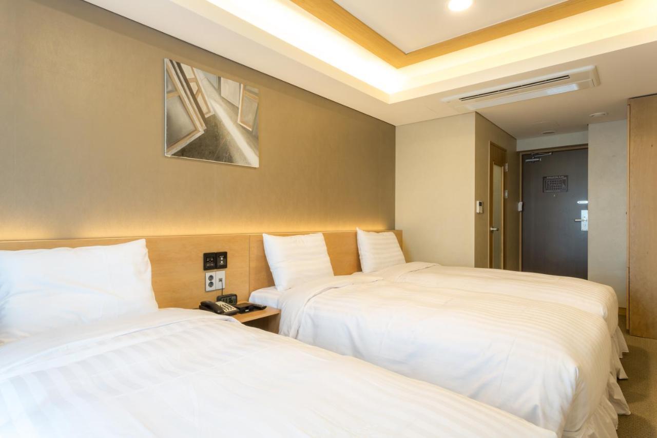 Floral Hotel Namsan City Seoul Myeongdong エクステリア 写真
