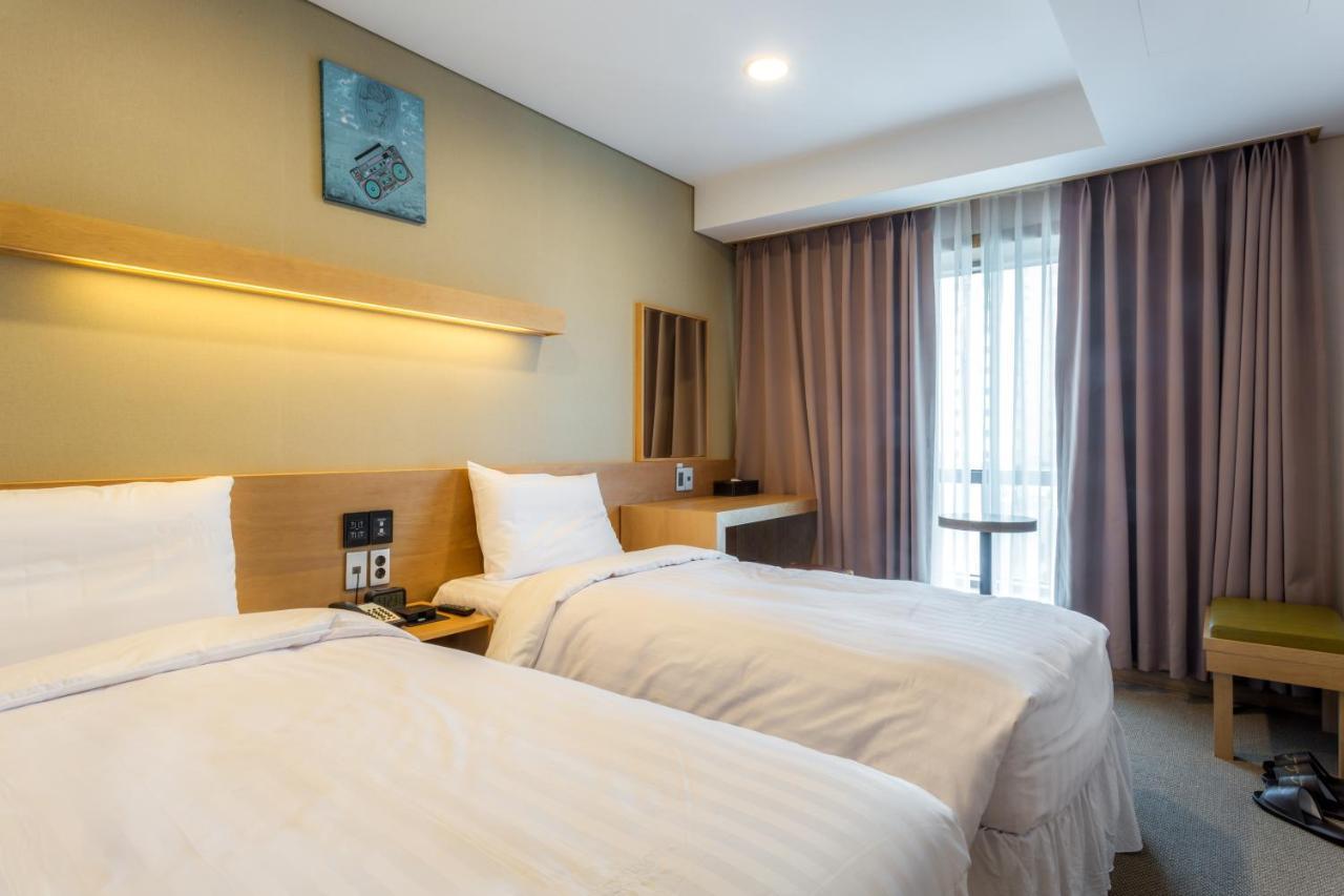 Floral Hotel Namsan City Seoul Myeongdong エクステリア 写真