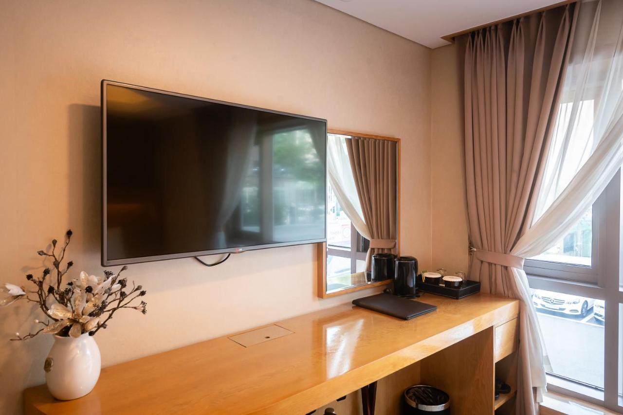 Floral Hotel Namsan City Seoul Myeongdong エクステリア 写真